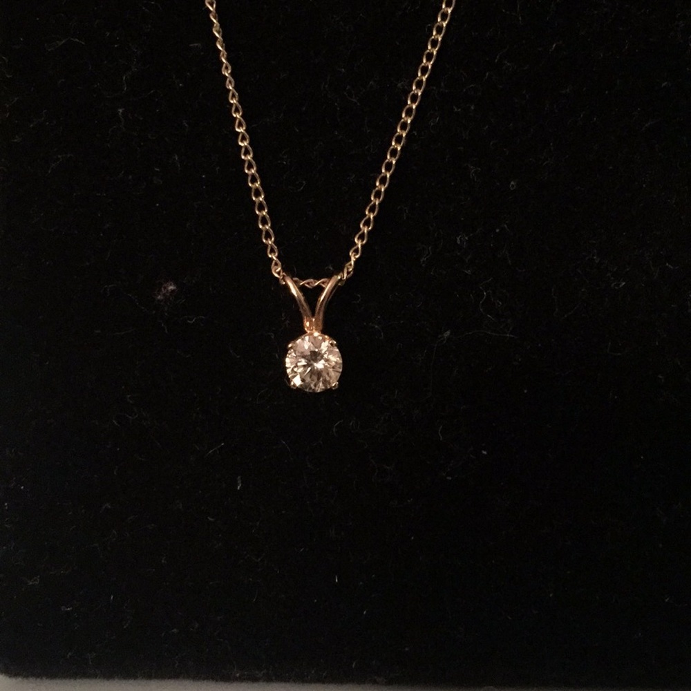 14k Gold 1/2 carat Natural Diamond Pendant